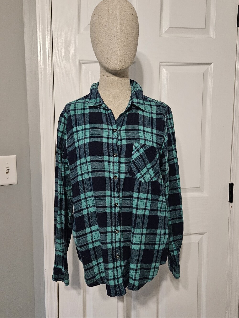 Forever 21 Teal and Navy Plaid Button-Up Shirt